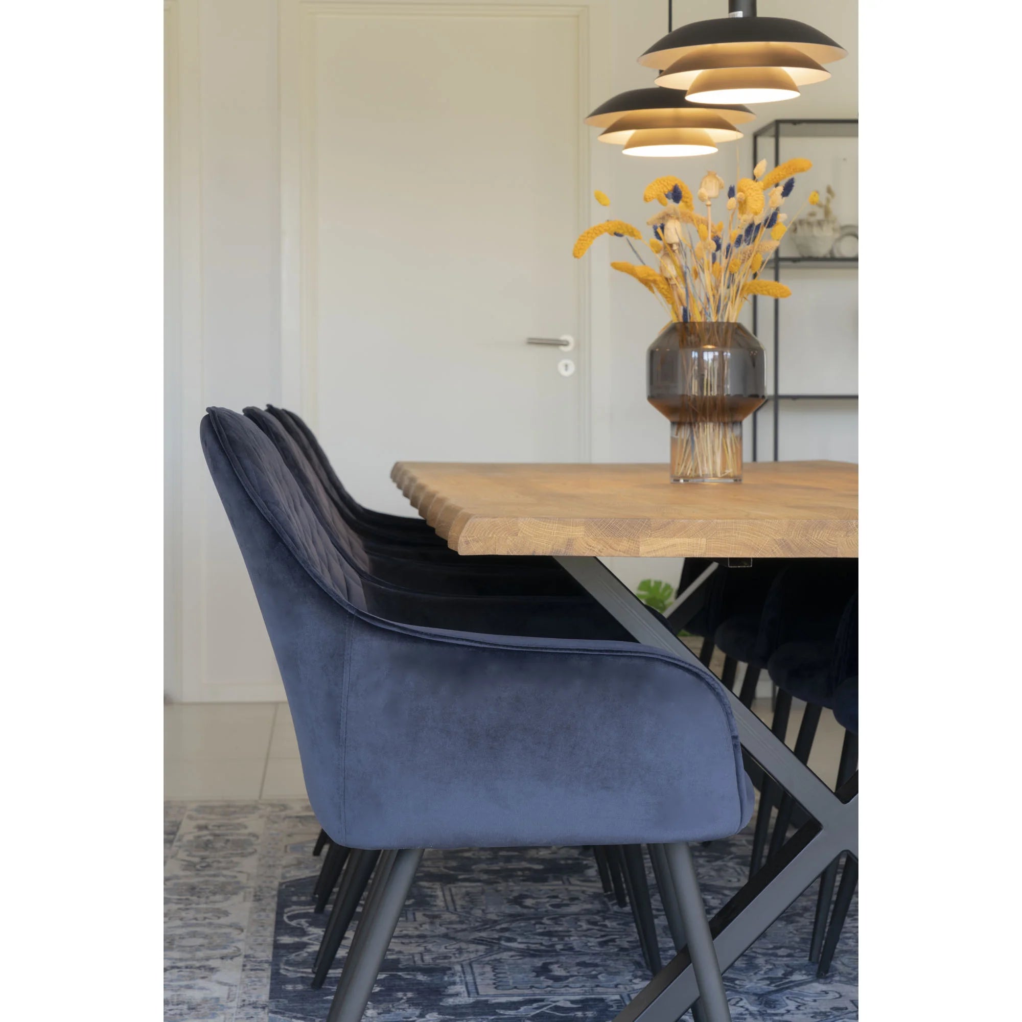 Matbord L300