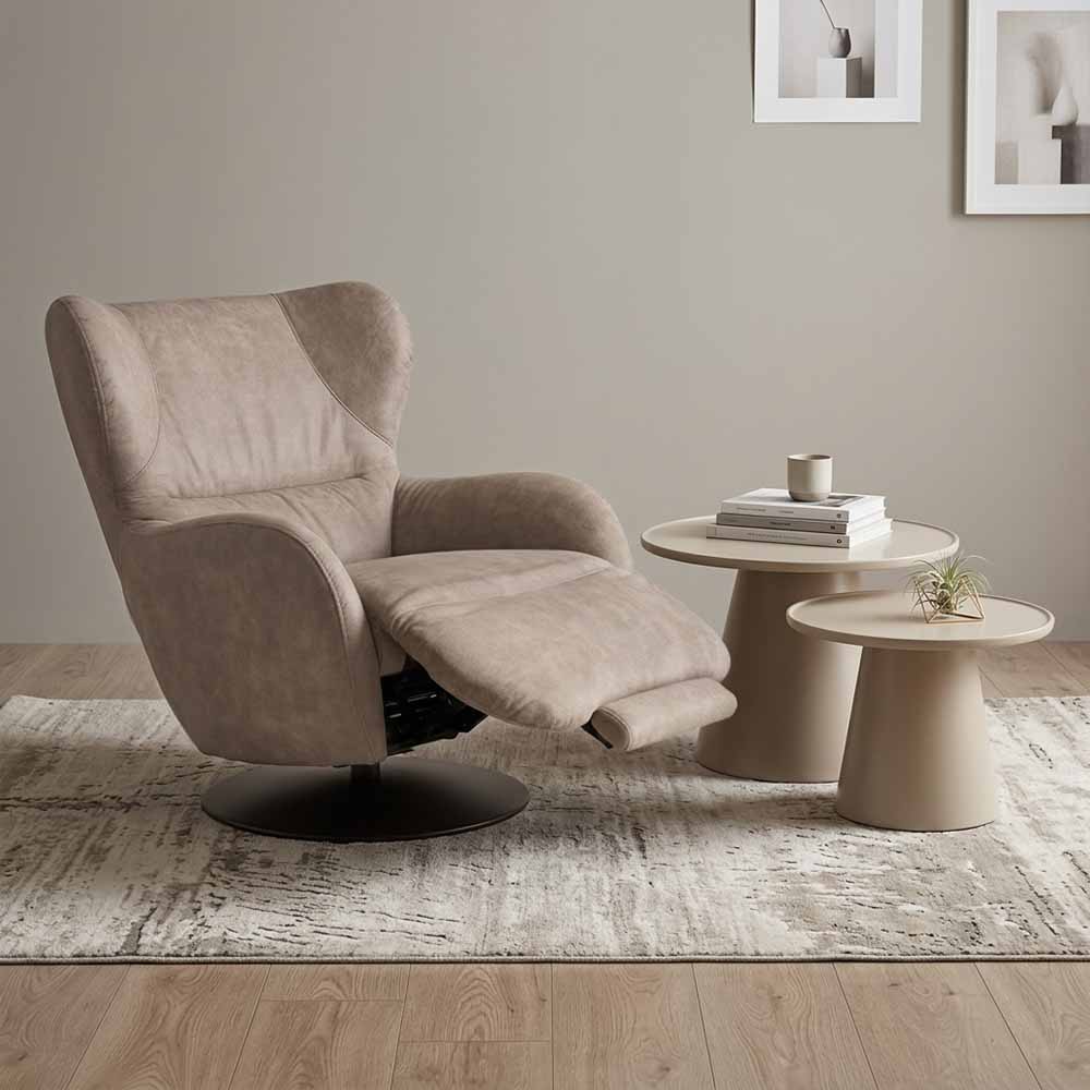 Haga zero-gravity eldriven recliner