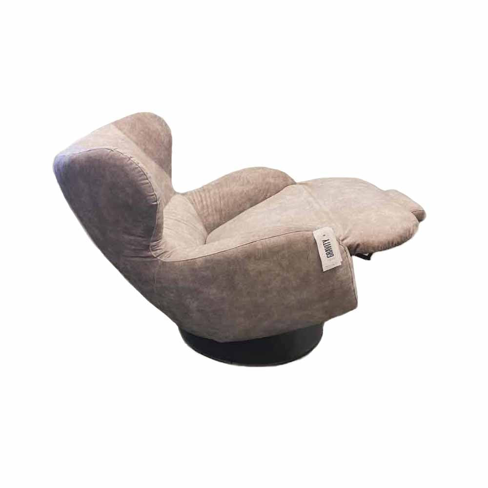 Haga zero-gravity eldriven recliner