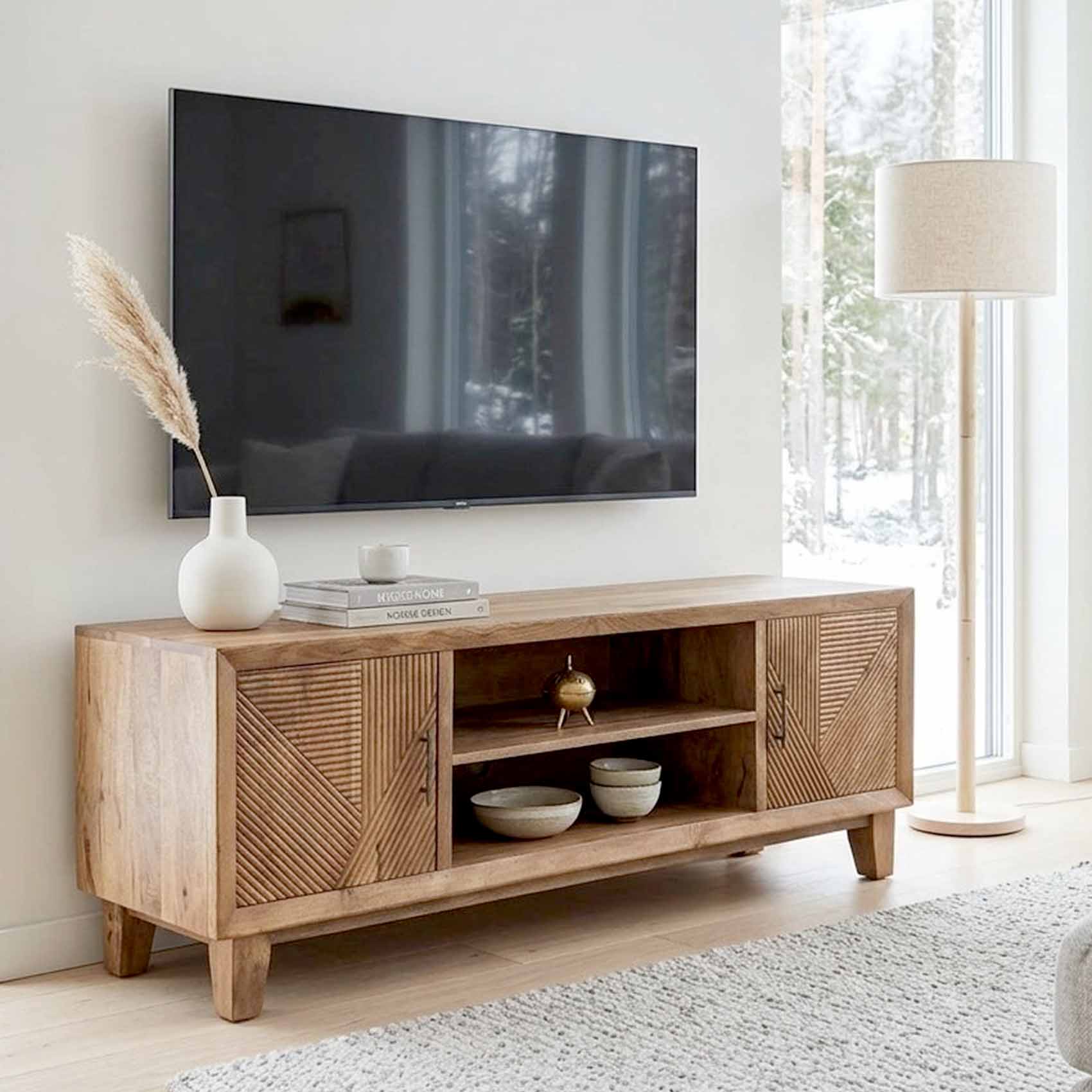 Handgjord träskänk / TV-bänk